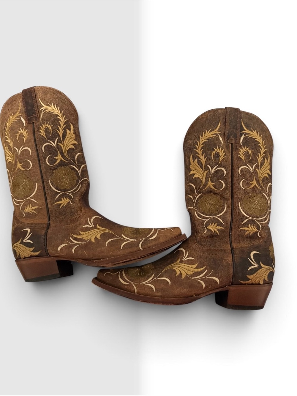 Ariat Brown Leather Western Embroidered Heeled Boots